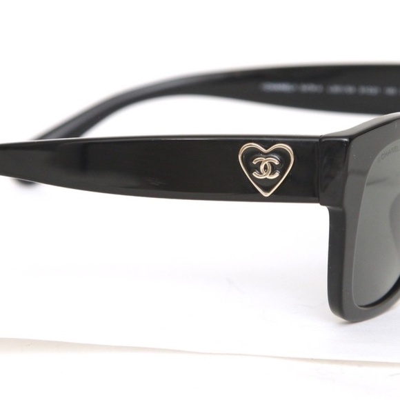 CHANEL Sunglasses Black Heart Square Gold Acetate Enamel Eyeglasses 5478-A 501S4 - Picture 13 of 14